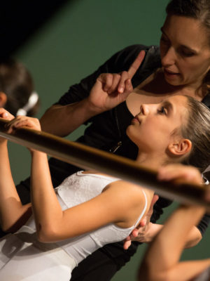 Danza Classica pre accademica per bambini e bambine dagli 8 ai 10 anni a Bologna
